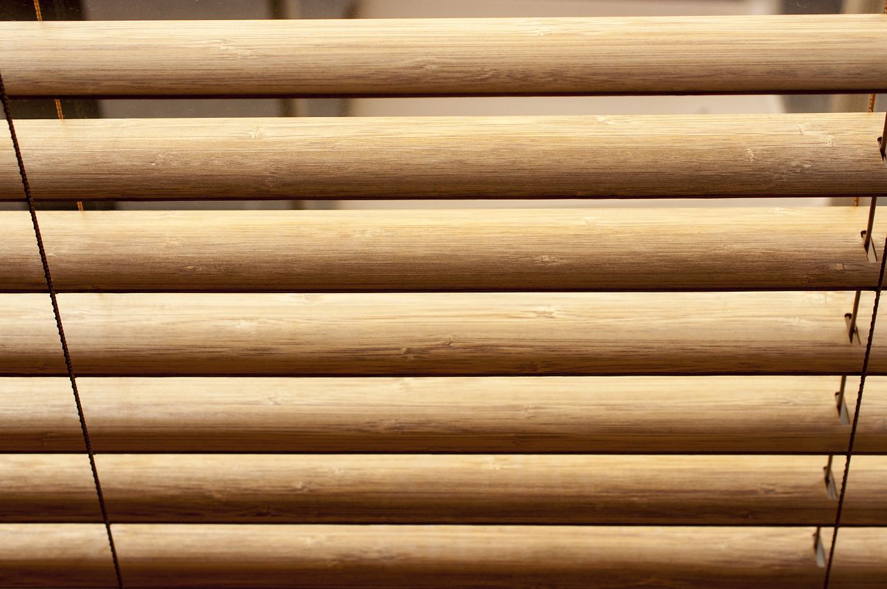 Rolety drewniane – jak zamontować?