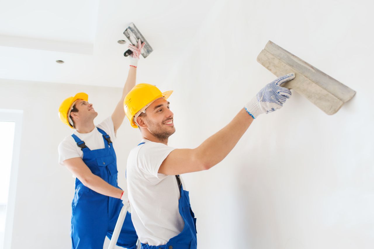 Remont w mieszkaniu – jak przygotować ściany do malowania?