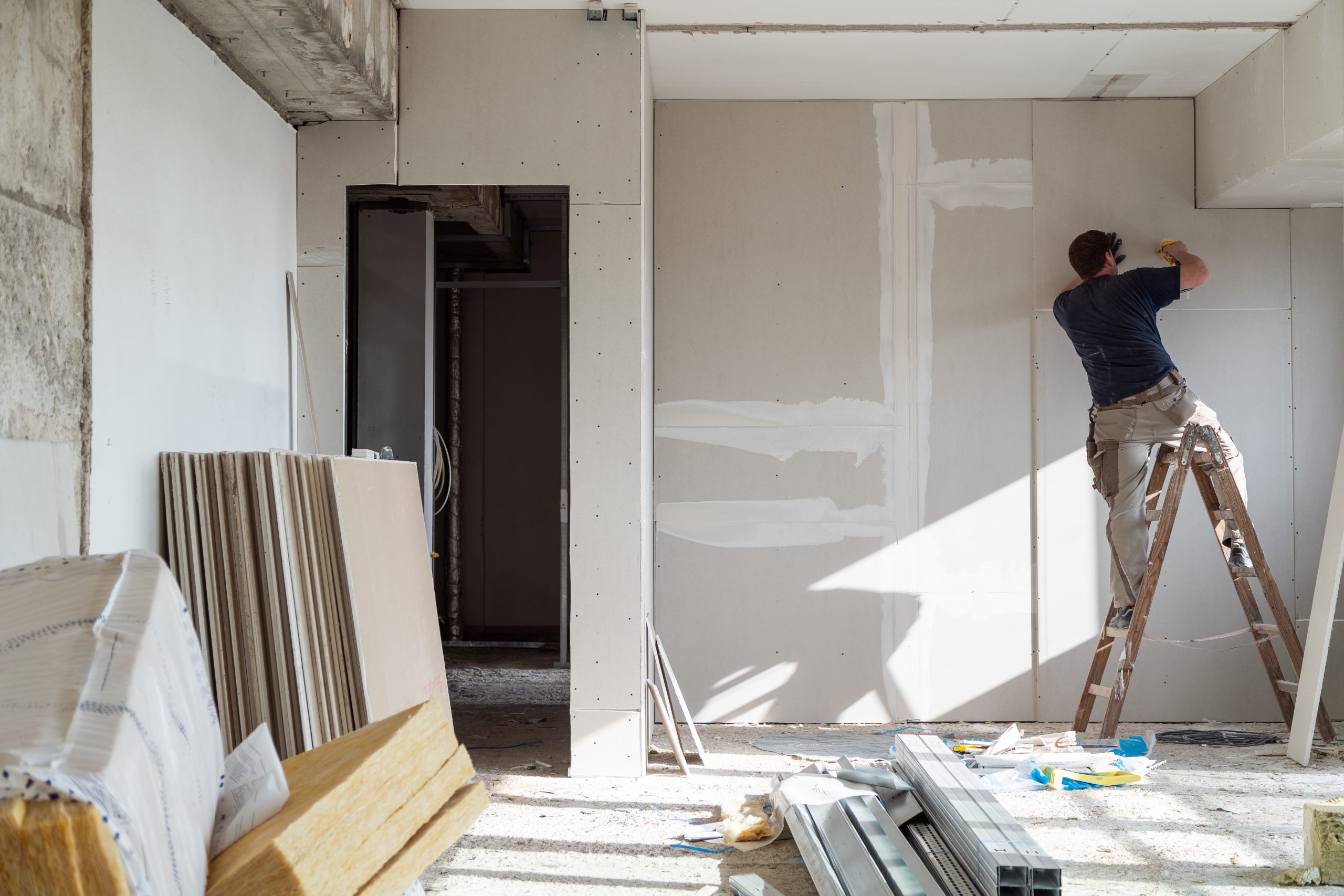 Co zrobić, żeby ściany w nowo powstałym domu były idealnie wykończone?
