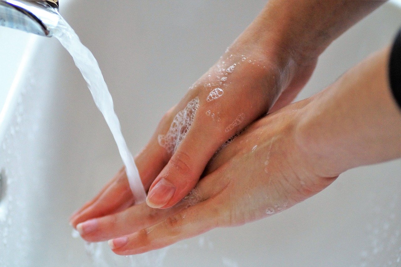 Jak często należy myć ręce?