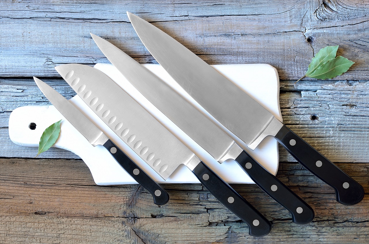 Na co zwrócić uwagę wybierając nóż kuchenny?