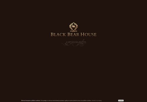 Black Bear House Szymon Koralewski